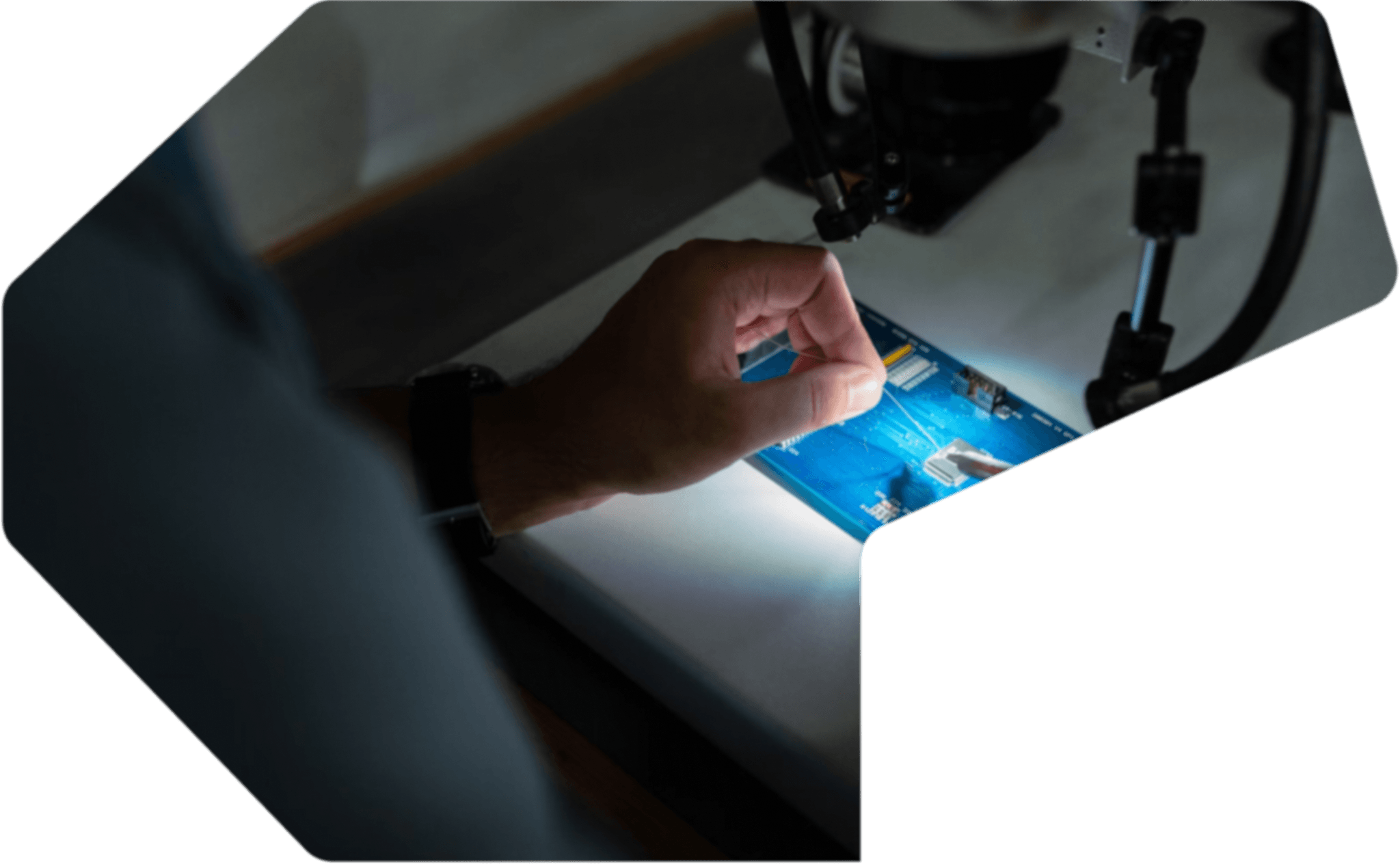 Diseño de PCB profesional por Ralorotech — circuito impreso multicapa listo para producción